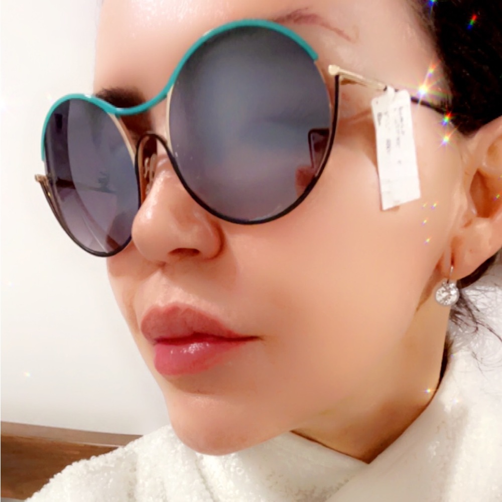BALMAIN PARIS LUXURY ROUND SUNGLASSES NEW with CASE